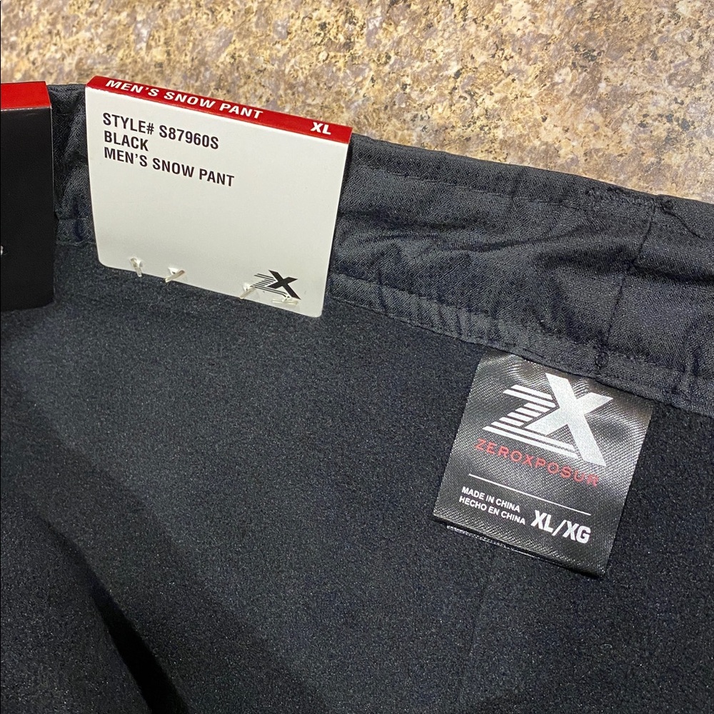 NWT ZeroXposur Snow Pants XL Fleece Lined Relaxed Fit Winter Outdoor - Picture 3 of 17